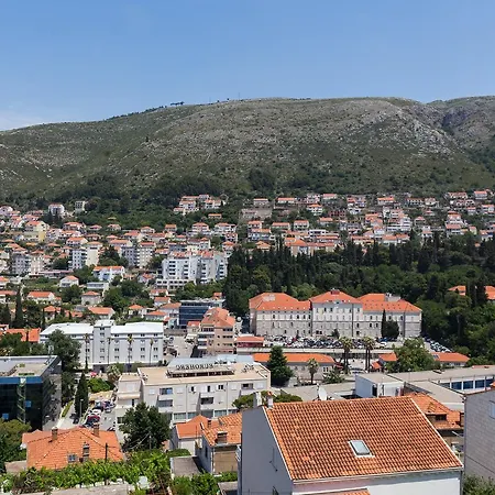 Apartman Karlo *