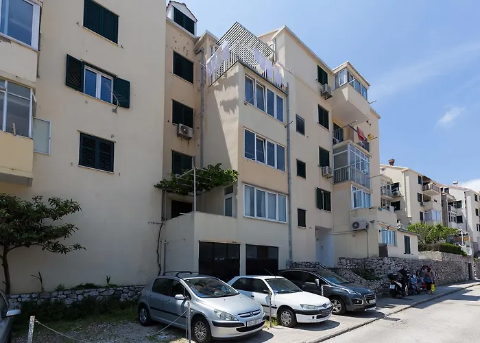 Διαμέρισμα Karlo Ντουμπρόβνικ