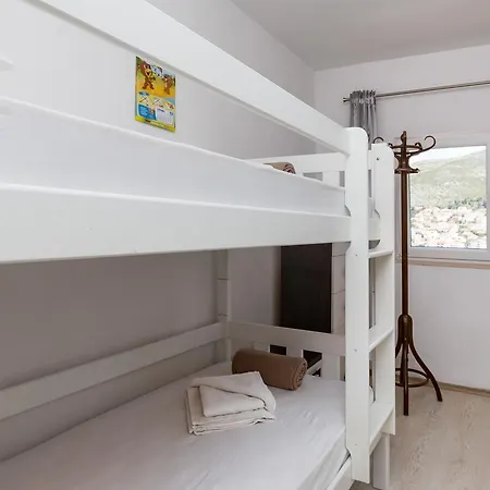Appartement Karlo *